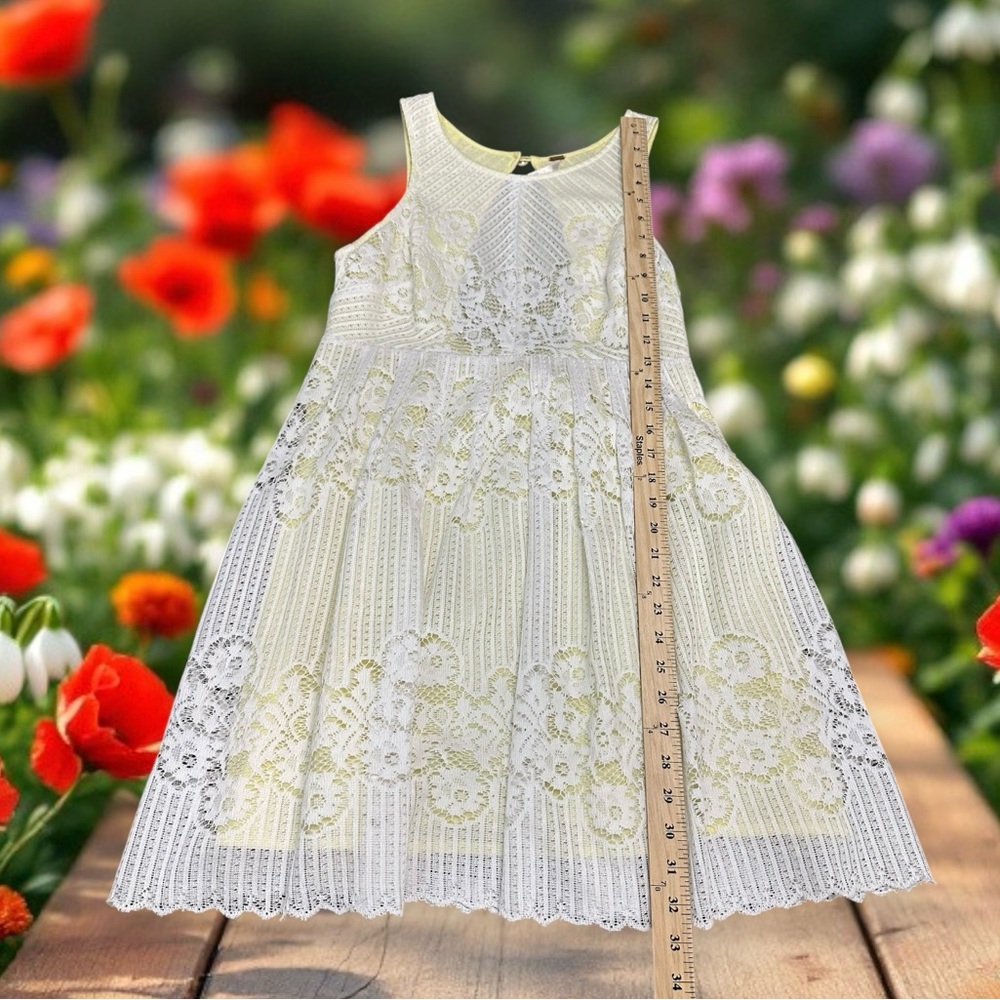 Free People Lacey Cocktail Dress. White / Butter Yellow Lined. Size: 4 - Picture 7 of 11